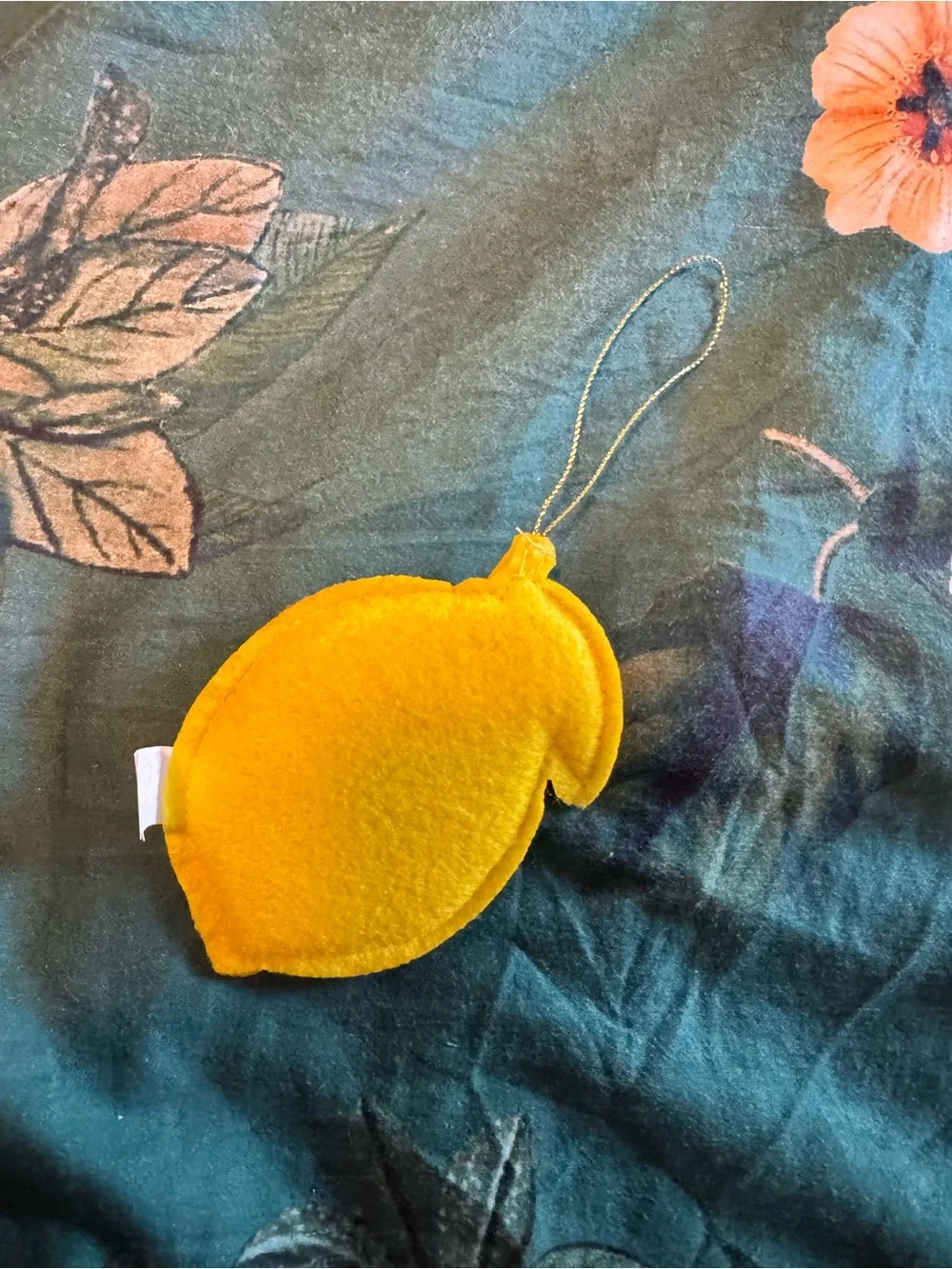 Target bright lemon